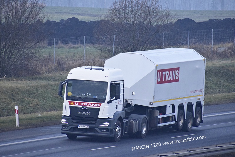 _DSC7454 U TRANS-crop-MAN TGS II.JPG