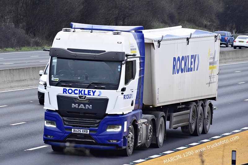 _DSC9021 ROCKLEY-crop-MAN TGX II OPTIVIEW.JPG