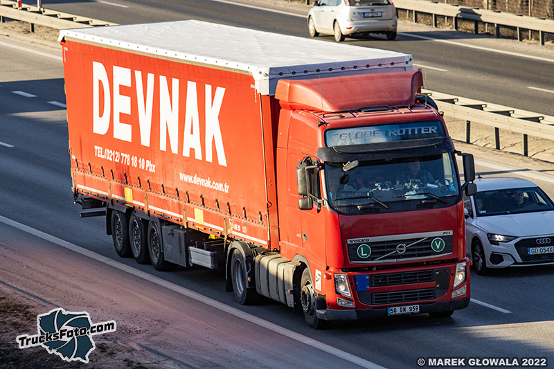 Volvo FH3 - Devnak.jpg