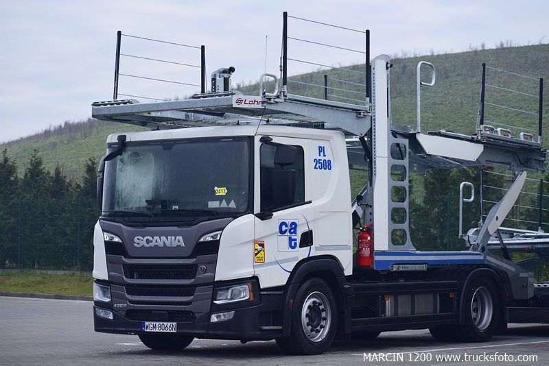 _DSC6416 CAT-crop-SCANIA P420 NG.JPG