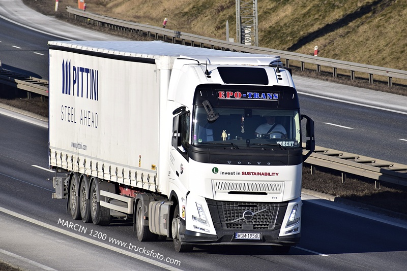 _DSC1062 EPO TRANS-crop-VOLVO FH AERO.JPG