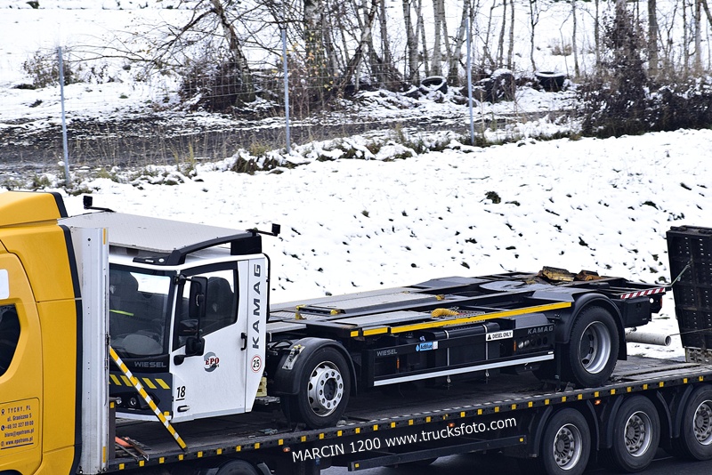 _DSC5872 KAMAG EPO TRANS-crop-KAMAG WIESEL.JPG