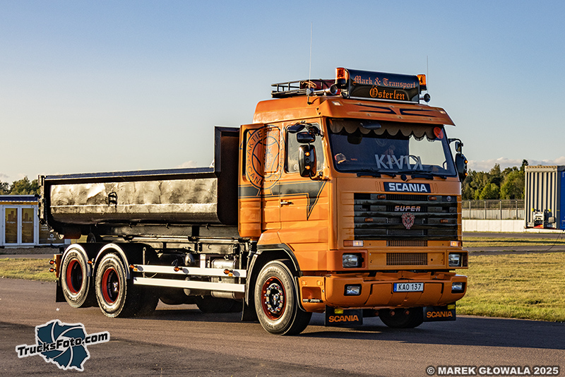 Scania R143.jpg