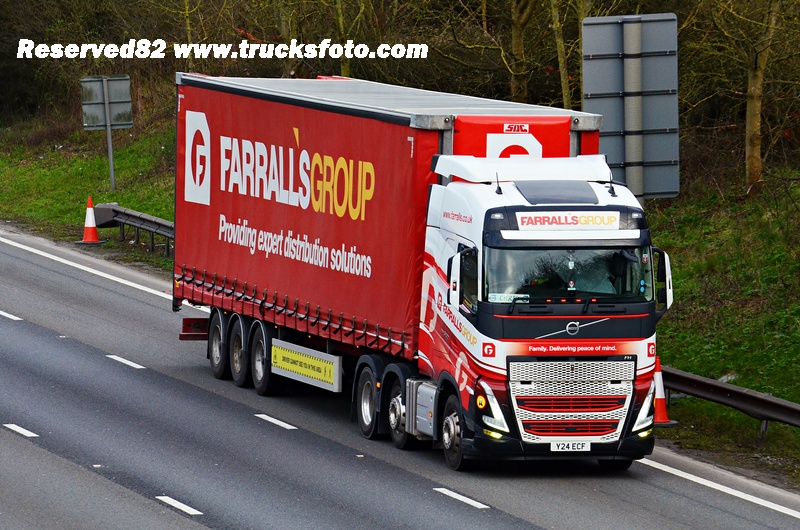 DSC_8828 Farralls Group.JPG