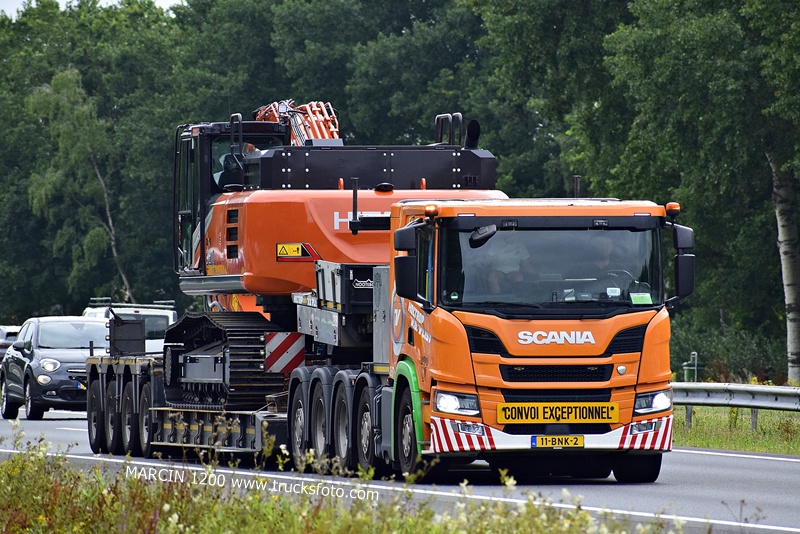 _DSC0901 HOLTROP V.D.VLIST-crop-SCANIA.JPG