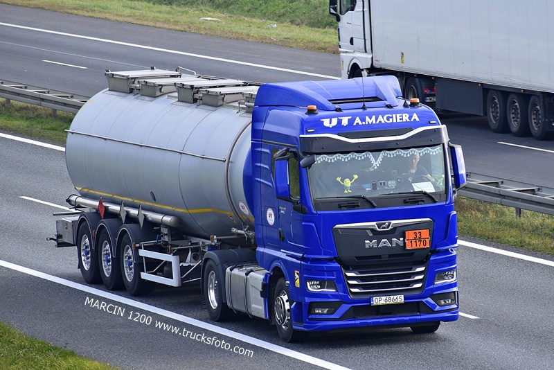 _DSC5708 UT A.MAGIERA-crop-MAN TGX II.JPG