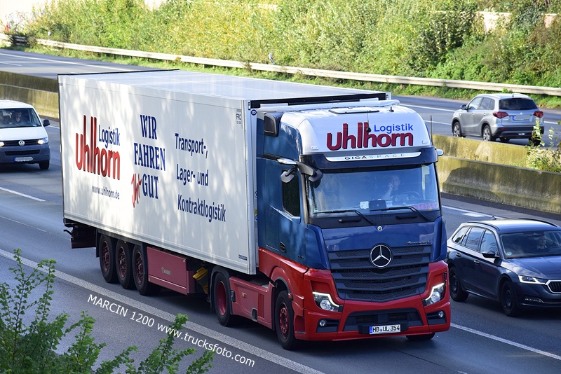 _DSC7714 UHLHORN-crop-ActrosL MP5.JPG