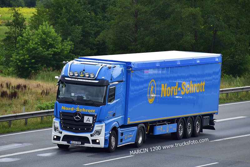 _DSC9387 NORD-SCHROTT-crop-ACTROS MP5.JPG