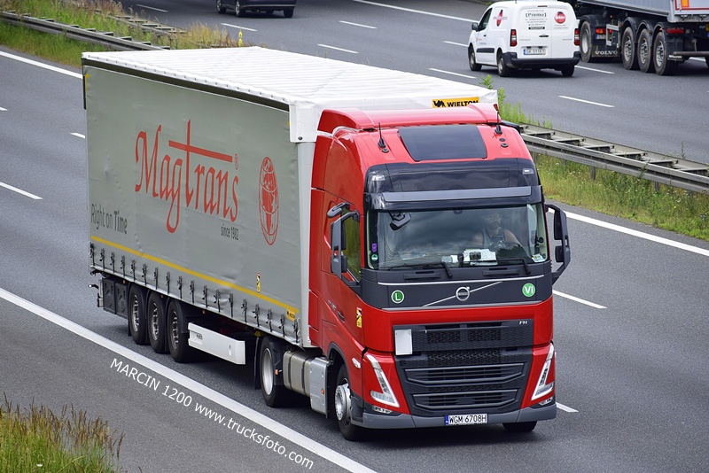 _DSC00011 (1150) MAGTRANS-crop-VOLVO FH5.JPG