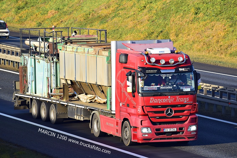 _DSC6972 DANCOMIR TRANS-crop-ACTROS MP3.JPG
