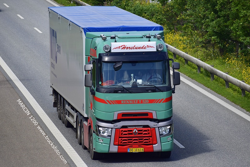 _DSC4557 HORSLUNDE-crop-RENAULT RANGE-T 520.JPG