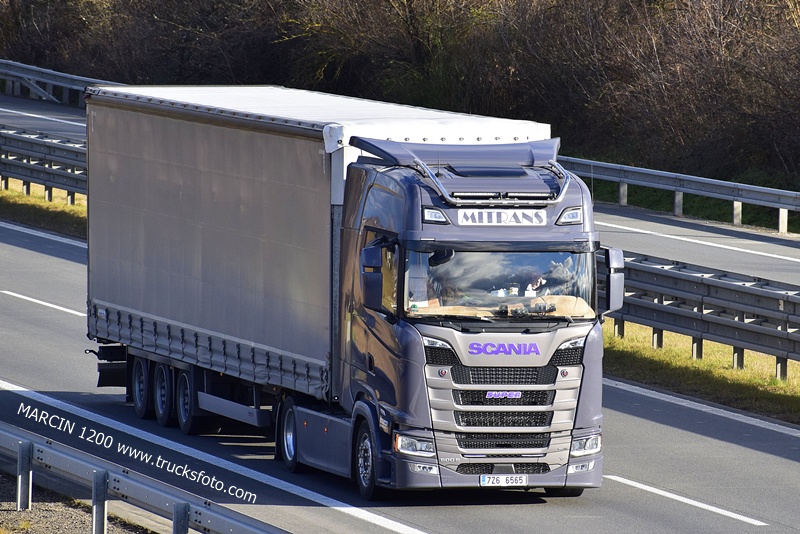 _DSC0463 MITRANS-crop-SCANIA S500.JPG