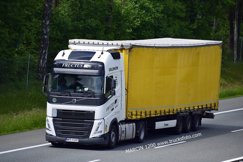 _DSC00011 (859) FRUCTUS-crop-VOLVO FH5.JPG