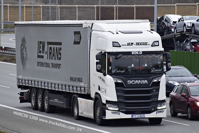 _DSC9984 LEW-TRANS-crop-SCANIA R530 V8 NG.JPG