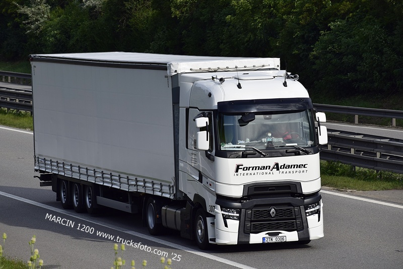 _DSC7254 FORMAN ADAMEC-crop-RANGE-T EVO.JPG