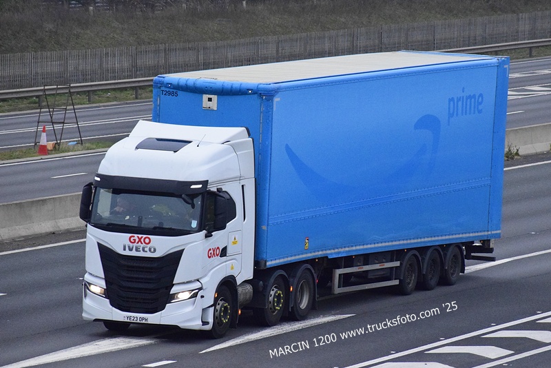 _DSC0415 GXO-crop-IVECO S-WAY.JPG