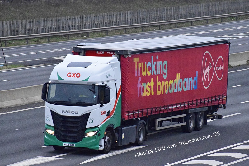 _DSC0004 GXO-crop-IVECO S-WAY.JPG
