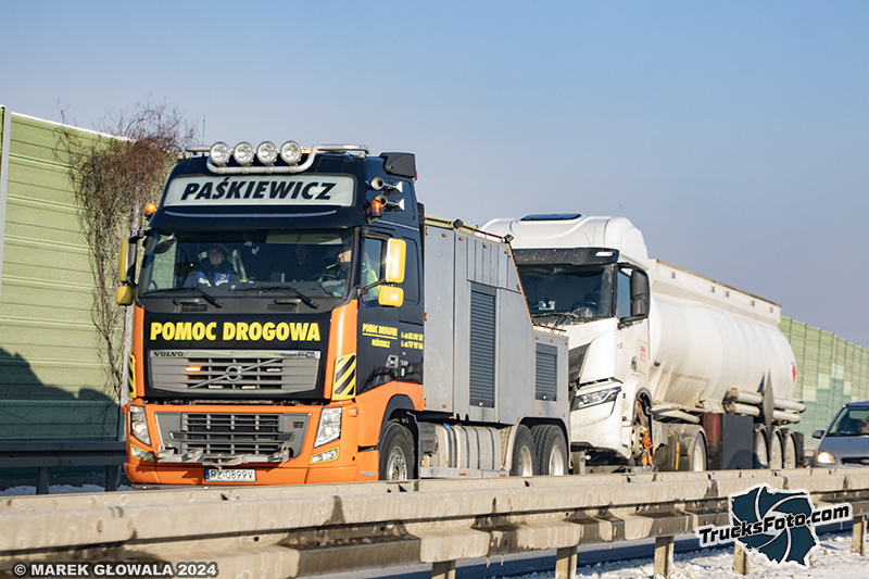 Volvo FH16 700 - Pomoc Drogowa Paśkiewicz.jpg