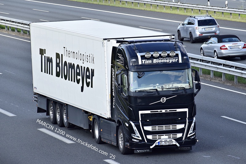 _DSC8031 TIM BLOMEYER-crop-VOLVO FH5.JPG