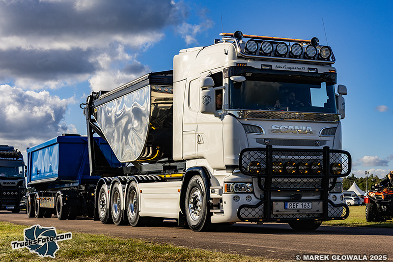 Scania R730 - Maskin & Transport & Kran.jpg