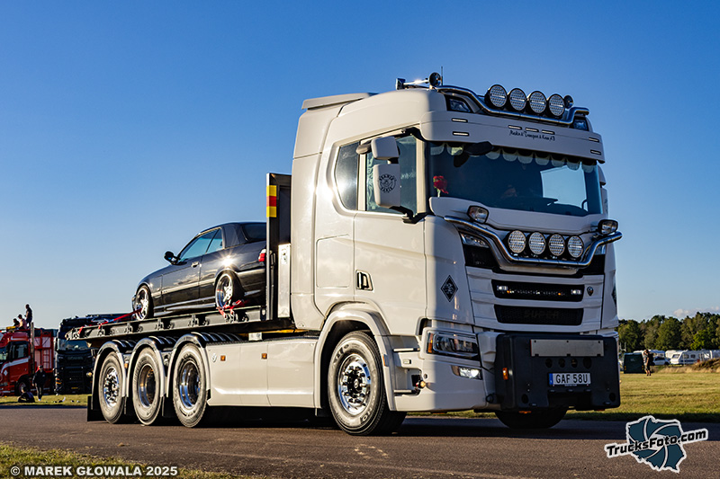 Scania R580 - Maskin & Transport & Kran.jpg