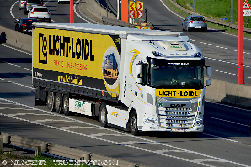 Daf XG_Licht-Loidl_4849.JPG