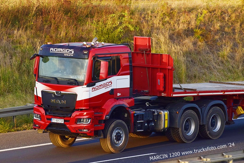 _DSC00011 (1782) ROMGOS-crop-MAN TGS II.JPG