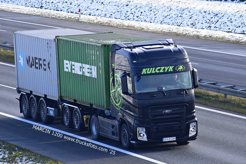 _DSC6267 KULCZYK-crop-FORD F-MAX.JPG