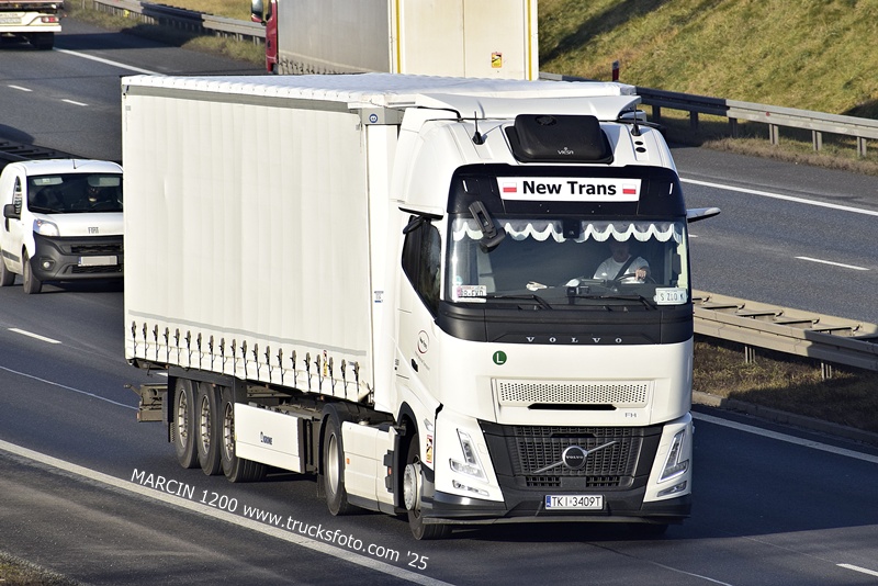 _DSC7762 NEW TRANS-crop-VOLVO FH AERO.JPG