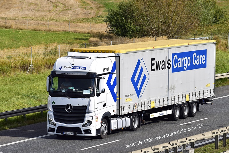 _DSC2521 EWALS CARGO CARE-crop-ActrosL MP5.JPG