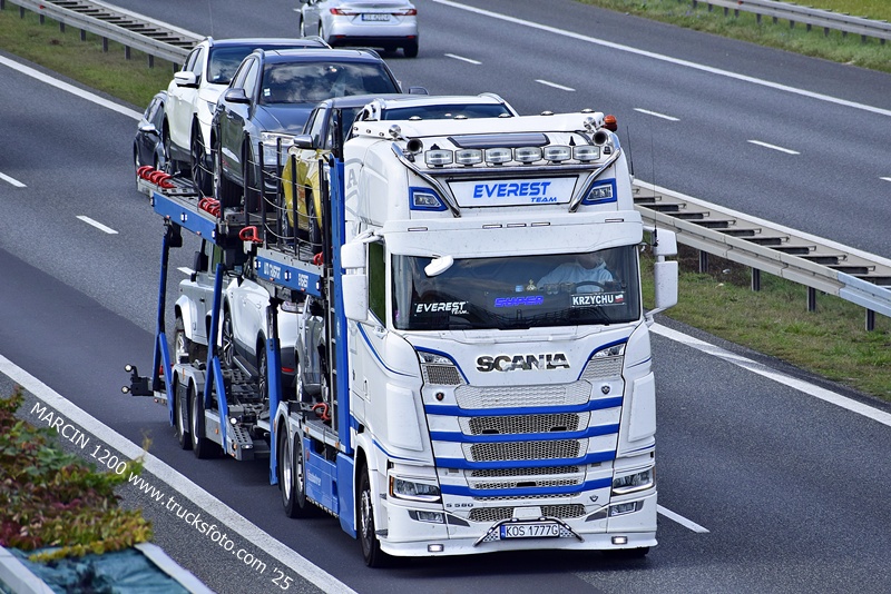 _DSC2426 EVEREST-crop-SCANIA S580 V8.JPG