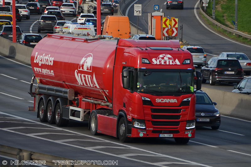 Scania_Spetra_4201.JPG