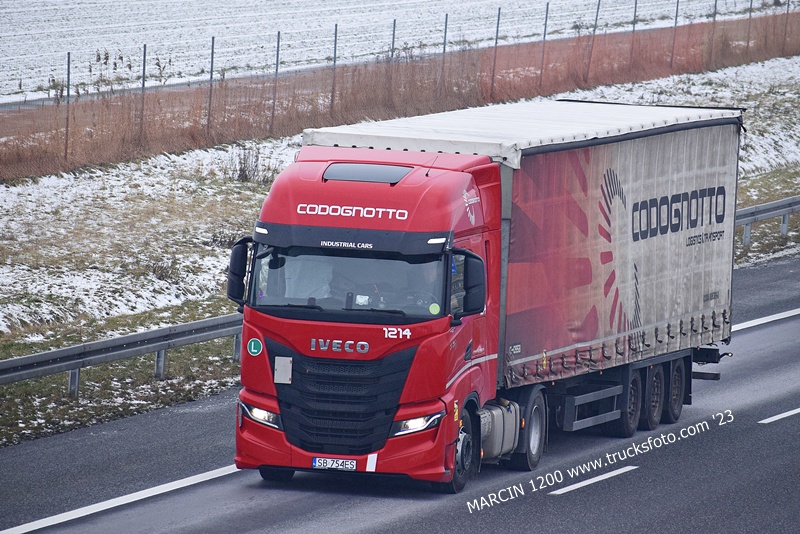 _DSC9582 CODOGNOTTO-crop-IVECO S-WAY.JPG