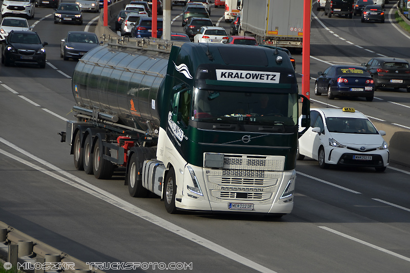 Volvo FH5_Kralowetz_5026.JPG