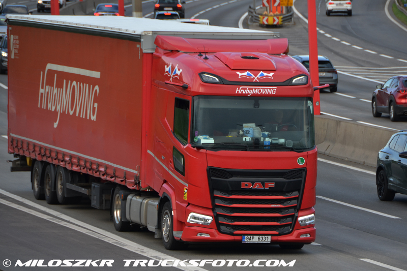 Daf XG_HrubyMOVING_4957.JPG