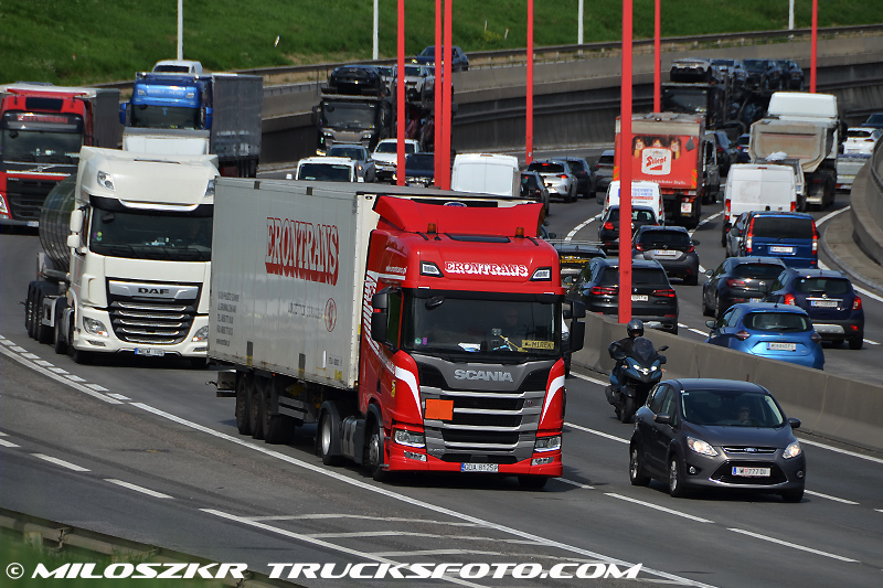 Scania_Erontrans_4459.JPG