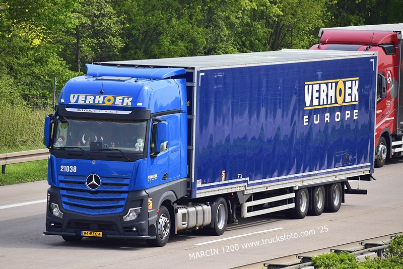 _DSC4616 VERHOEK-crop-ActrosL MP5.JPG