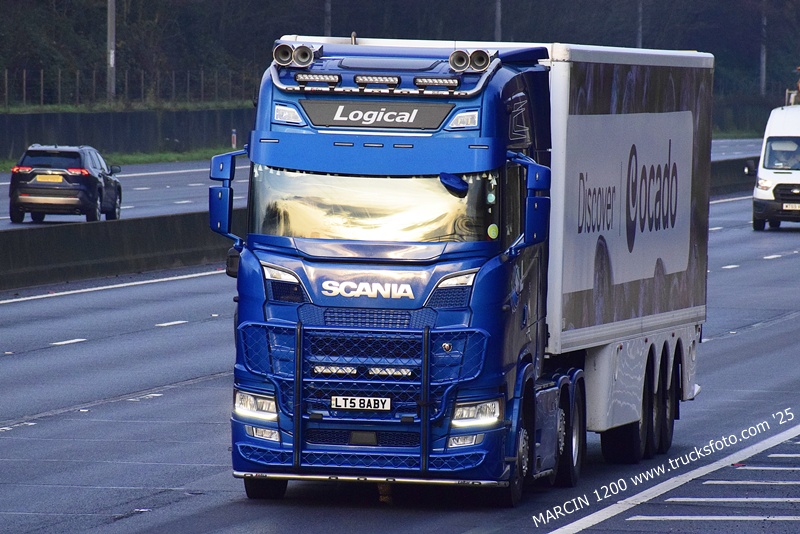 _DSC9279 LOGICAL-crop-SCANIA S.JPG