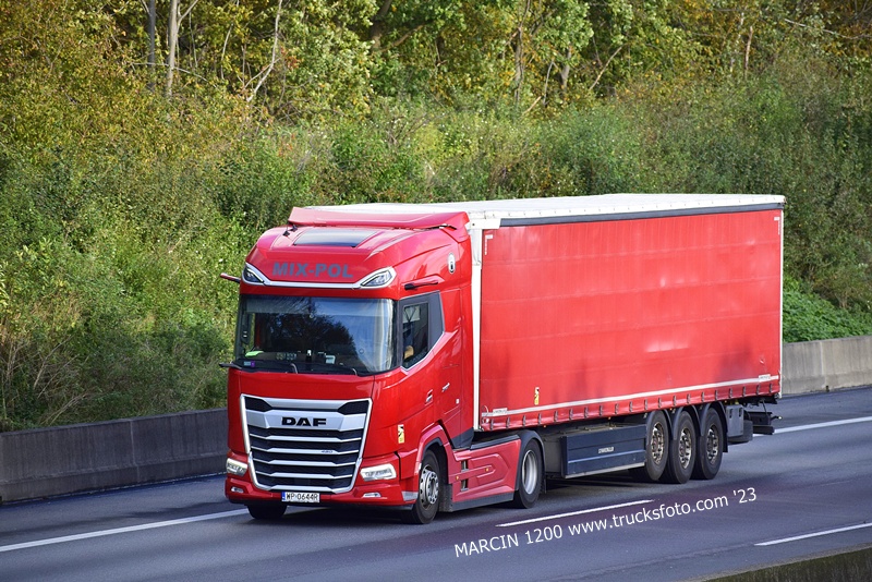 _DSC7755 MIX-POL-crop-DAF XG.JPG
