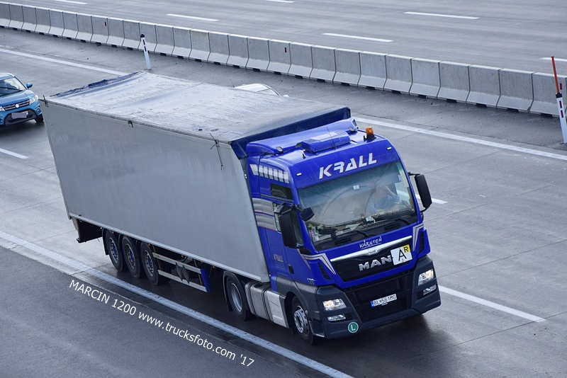 _DSC2812-crop-KRALL-MAN TGX.JPG