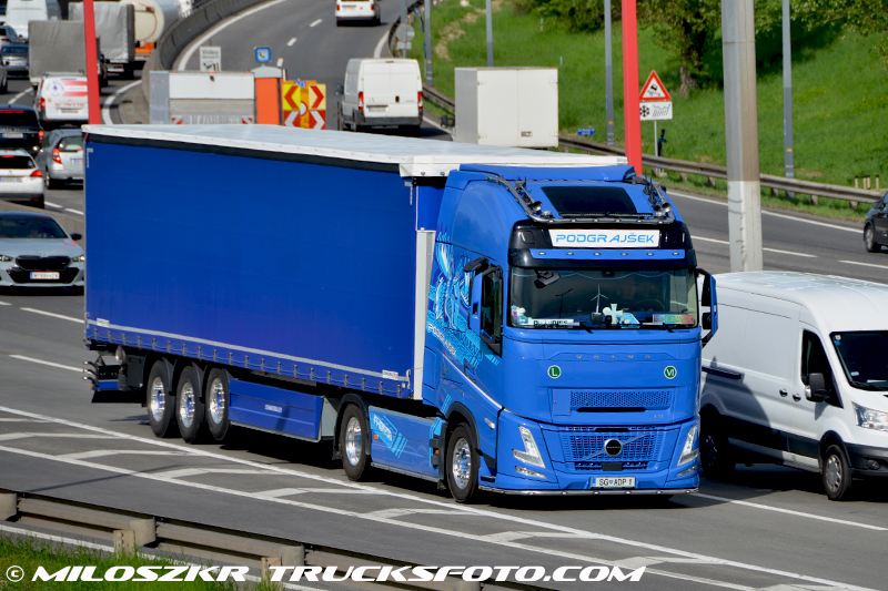 Volvo Fh Aero_Podgrajsek_4605.JPG