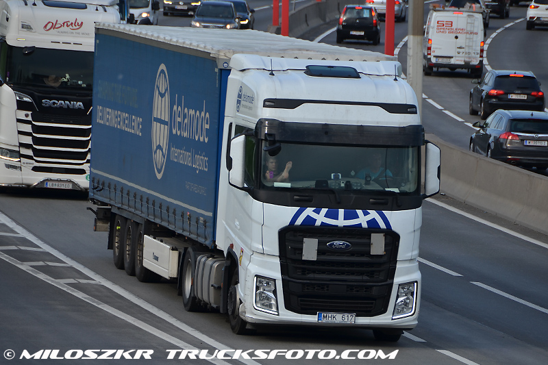 Ford F-max_Delamode_4949.JPG