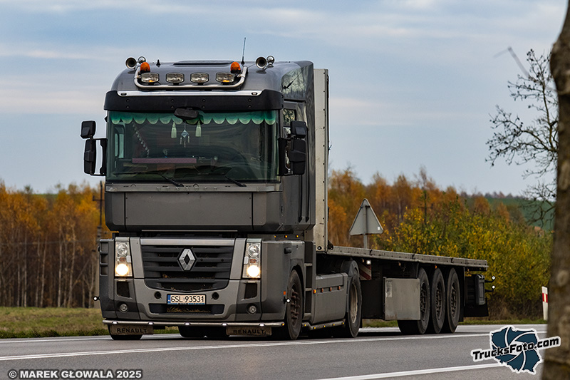 Renault Magnum.jpg