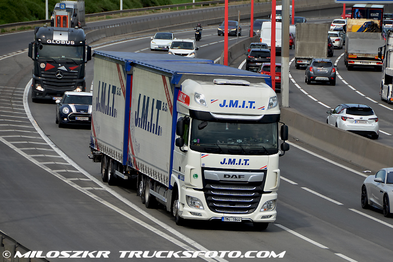 Daf 106XF_J.M.I.T._5328.JPG