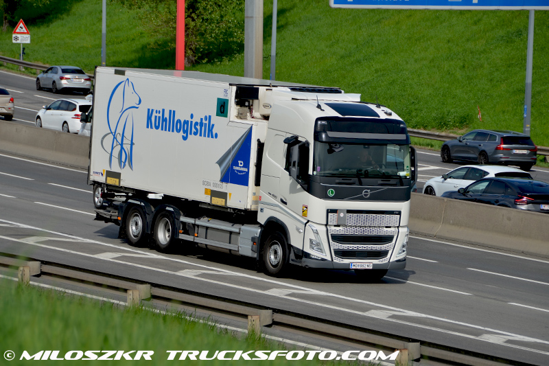 Volvo FH5_Transdanubia_4534.JPG