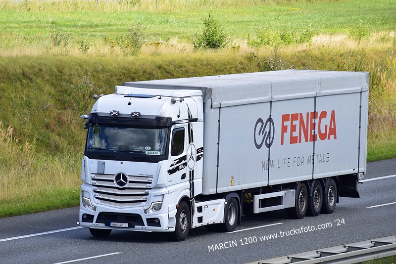 _DSC00011 (1439) NIKA EXPRESS-crop-ACTROS MP5.JPG