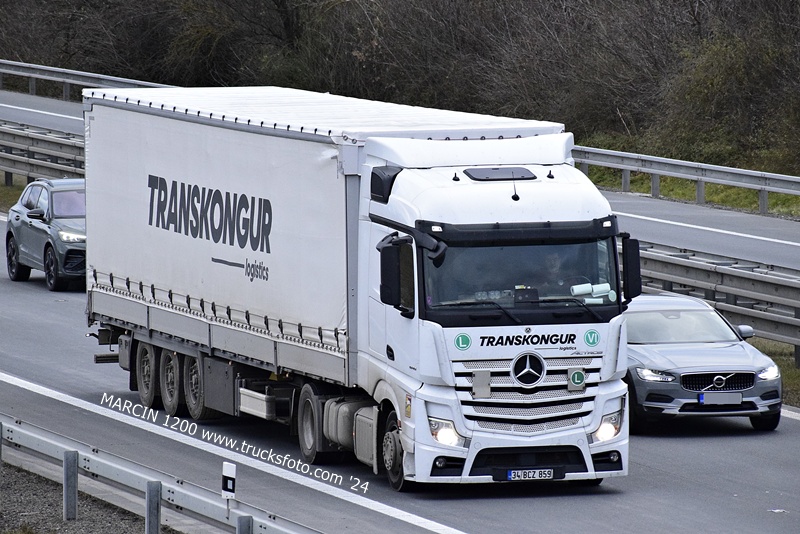 _DSC0765 TRANSKONGUR-crop-ACTROS MP5.JPG