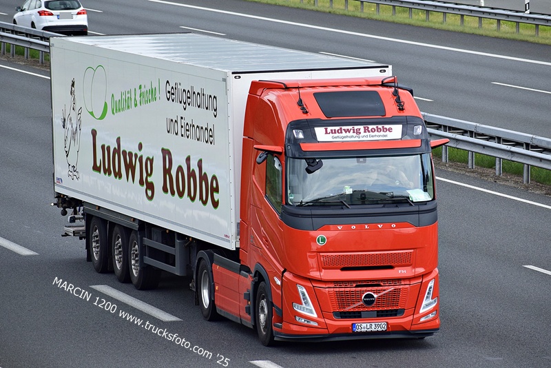 _DSC9396 LUDWIG ROBBE-crop-VOLVO FH AERO.JPG