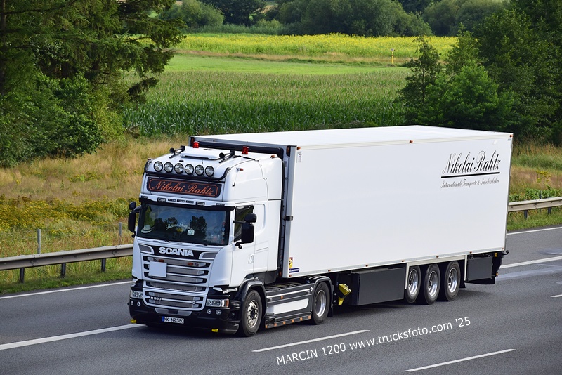 _DSC8154 NIKOLAI RAHTZ-crop-SCANIA R580 V8.JPG