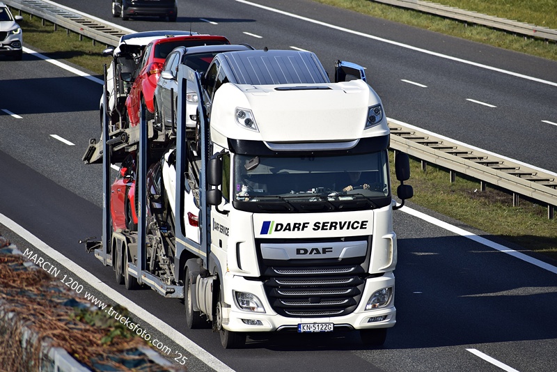 _DSC3960 DARF SERVICE-crop-DAF XF 106 II.JPG